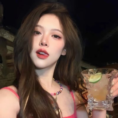 NicholasSm30888's profile picture. 有猛男吗