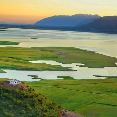 abdullahkhan621's profile picture. "Curator of words and seeker of knowledge. Exploring the intersections of technology, creativity, and human potential. Enthusiast of innovation.😊😍