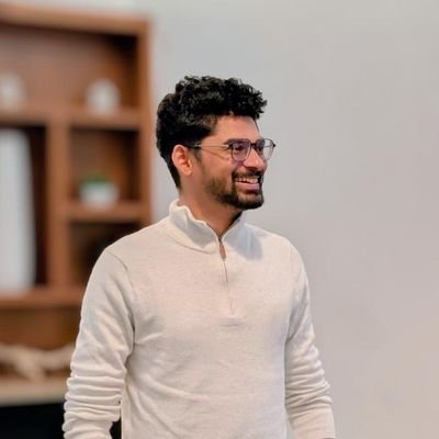 siriscac's profile picture. an unconventional geek who likes to build products, compose music and talk philosophy.

staff at @google, currently working on wallet, digital identity & agents