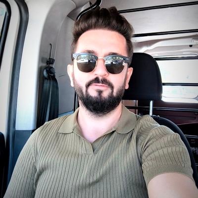 tekil_kisi's profile picture. Batılı Anlamda İlk Edebi Twitter Hesabı 🌍 1.85. Damlayan Muslukları Kapatan Adam💧

Aktivist.