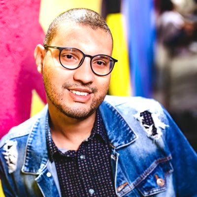 Jornalista 📰 Letrólogo 🔠 Escritor 📝 Livreiro @livtravessa 📖 Geminiano ♊️ Pride 🏳️🌈 Se eu tivesse mais alma pra dar, eu daria. Isso pra mim é viver. 💜