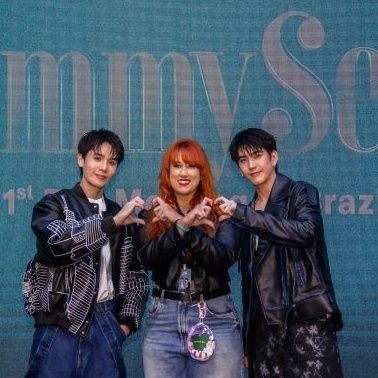 ReFranca's profile picture. fã de bls!
jimmysea 💜💙
FirstKhao🖤🧡
TeamPing❤️🤍