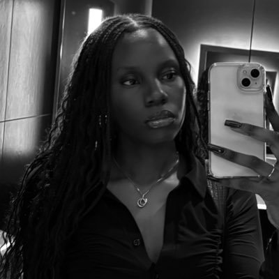 anitaxv__'s profile picture. 🇺🇬