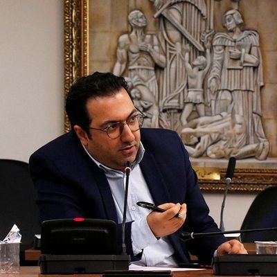 روزنامهنگار
دانشجوی دکترای تخصصی علوم ارتباطات، متخصص روابط عمومی