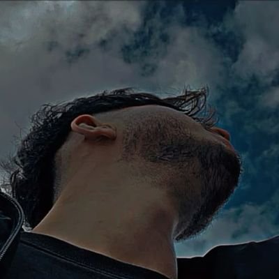 امام حسین علیه السلام:
هر چه میتوانید برای مهدی ما، قلم
فرسایی کنید چرا که او در زمان
خودش غریب است..!❤️🩹
#فالو_بک_انقلابی