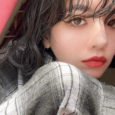 せなです🩰🫧やきとりは塩派。人付き合いは、多くはいらないけど濃いめがいい。 ツボと距離感は…じっくり深めるのが好きです。指先から、あなたの“好き”に刺さりますように👐🏻