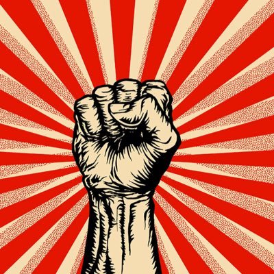 Abogada. Progresista sin medias tintas. 100 % petrista. Defensora de la justicia social, la paz y el poder popular. En las calles, en las urnas y en las ideas