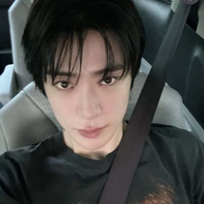 nxyveed's profile picture. chill enjoyers