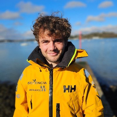 Compte officiel du skipper J' M GARNIER. Toutes voiles dehors vers Vendée Globe 2028. ⛵@SelenciaPat-@Cerfrance