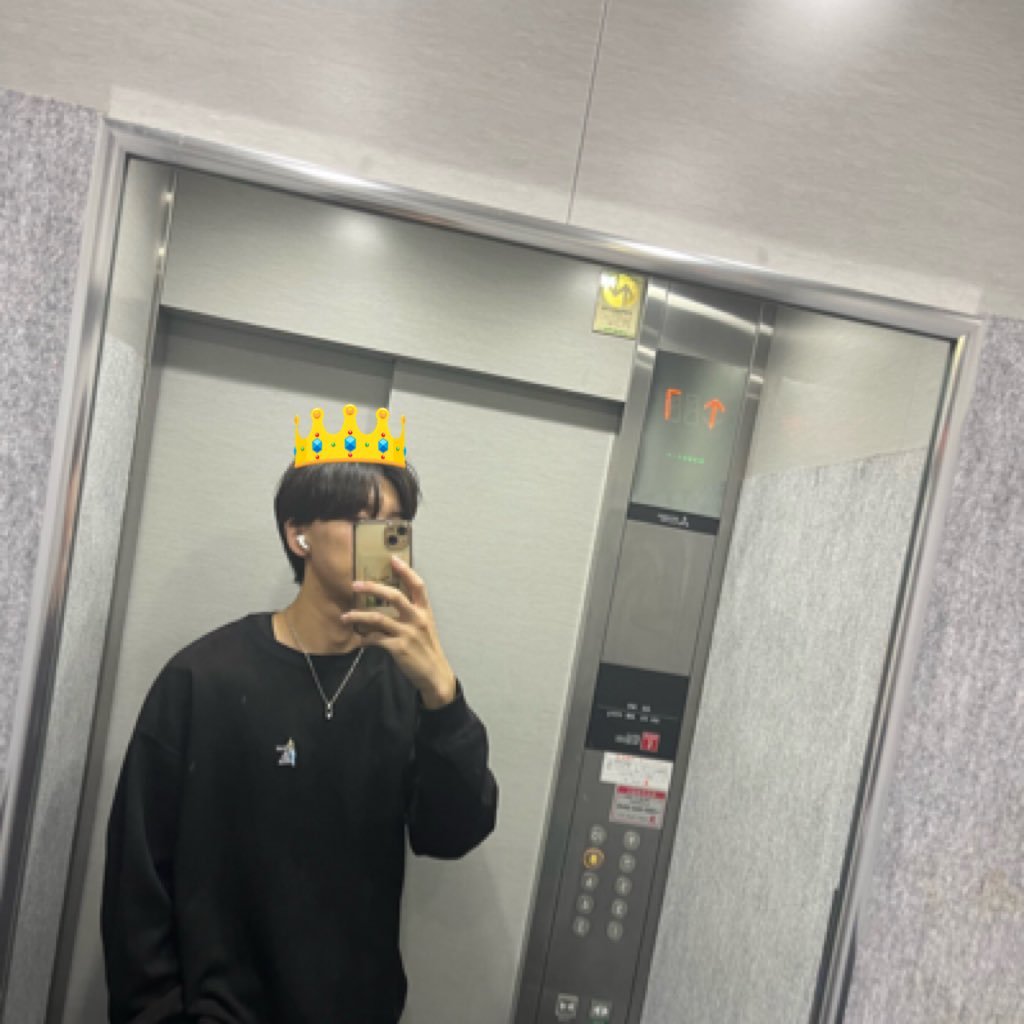 BjuWm1's profile picture. 