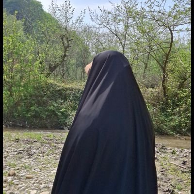 مربی قرآن
در انتظار معجزه🤲🏻
و خدایی که خدایی میکند♥