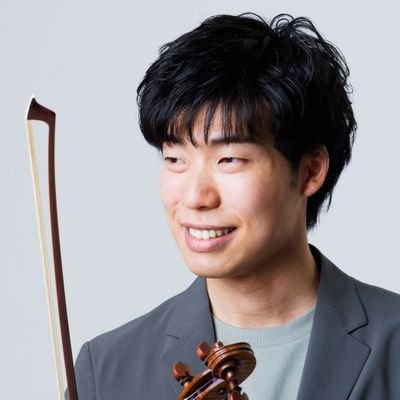 杉戸町岩崎ヴァイオリン教室 講師の岩崎聖大(いわさき しょうだい)です🎻
埼玉県北葛飾郡杉戸町下高野にて、ヴァイオリンのレッスンを行っています。
当教室では、「もう一度楽器を始めてみたい」「新しい趣味を見つけたい」 とお考えの方を応援しています。