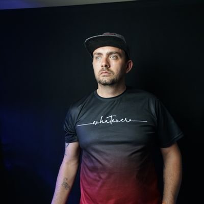 lurchiboy's profile picture. Die Welt durch meine Linse. Pixrd – Ihr Fotograf für Deine Spezialisierung, z.B. Porträts, Landschaft, Eventfotografie. Halte Momente fest, die bleiben.