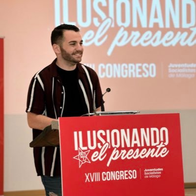 GRADUADO SOCIAL ⚖️ | Secretario General de @JSAVelezMalaga✊| Secr. de Relaciones Sindicales de @JSAndalucia💚 y Secr. de Redes en @PSOEVelezMalaga | 🌹❤️