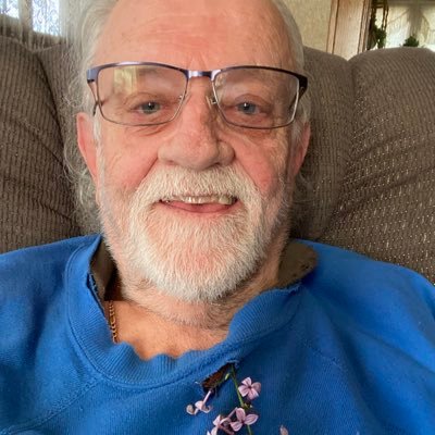 LeeWelden271834's profile picture. 