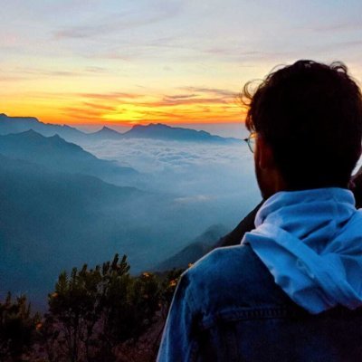 VarunArya117's profile picture. Mortal