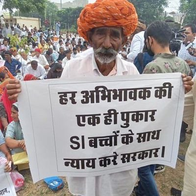 MUKHRAMSARAN11's profile picture. 