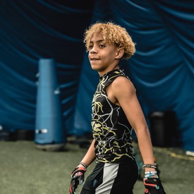 Tomas High School|| 3.6GPA||@mikeevanselite 7v7 C/O 2028|| WR/DB||4.54 40 Yard Dash