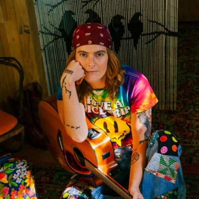 🌞🌈☮️
HORSE OF A DIFFERENT COLOR out now!
