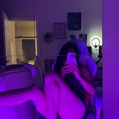 themightybullx0's profile picture. 