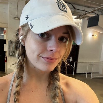 SandraLond2459's profile picture. 