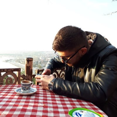 Emreerdogann's profile picture. 