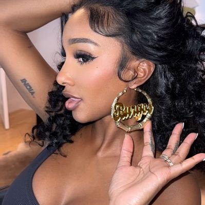 Entrepreneur!!!....CEO @shopboldandbeautiful/ @FashionNova Ambassador...WWW.Bold-Beautiful.Com.......DM FOR PROMO. @ Fashion Company NYC https://t.co/cmU1JhH4Dl #