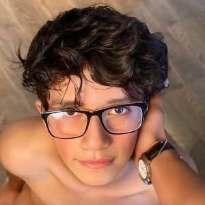 bonnyxix's profile picture. your cuck+sissy neighbour 🌻#BBCLOVER
