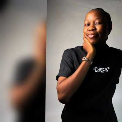 REDEEMED BY LOVE DIVINE❤️,,||
'CITY AND GUILDS Certified' CHEF,||
DIET CONSULTANT,||
CULINARY INNOVATOR.||
FOOD IS MY CANVAS🌫️, FLAVORS ARE MY ART 🎨