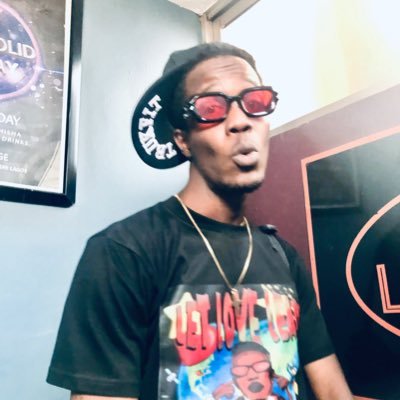 NEVER LOOK DOWN ALWAYS LOOK UP!! MAYO EP COMING SOON ⚠️!! TikTok-Mayowamusic 👻-afromayo21