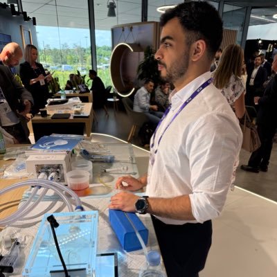 Cardiology fellow @AUBMC
IM residency @AUBMC
MD 2020 @Aleppouniversity
🇸🇾🇱🇧
Interventional cardiology enthusiast
🫀