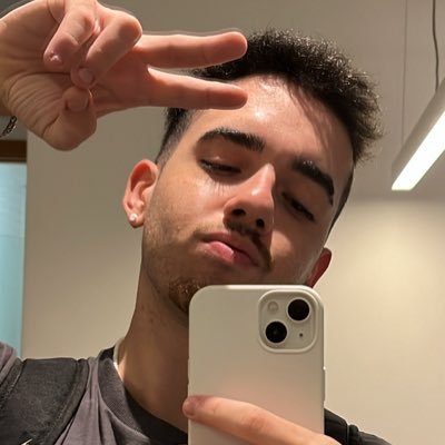 Vinícius, 25y 🇧🇷 Paulínia - SP 📸 https://t.co/OpZdkHjECa