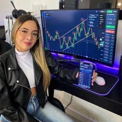 Am in financial growth institute, Also a bitcoin trader, binary options, forex stock and other crypto currencies. invest 💵💰to earn big profits within an hour