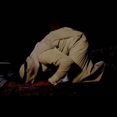 وَمَن يَّتَوَكَّل عَلَی اللهِ فَهُوَ حَسبُهُ