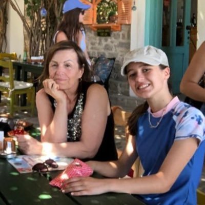 Gulcinf1's profile picture. 1938 de bir güneş battı, o günden beri alacakaranlıktayız. Ve 2012 den olan hesabını 2018 de kaybetmiş biri