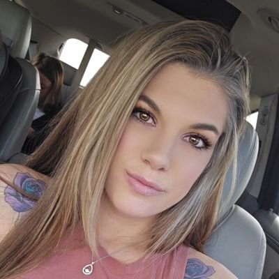 ♡Nebraska Girl♡
🖤🤍RN4L🤍🖤
♡35♡
♡Married to @hskrfvr24 ♡
♡Mama to 5♡