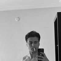 plm(plm) (@italyanstoperi) Twitter profile photo