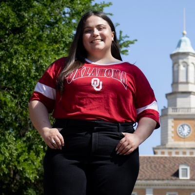 theog_mackg's profile picture. this is the account of a nerd, Bella