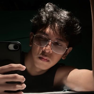 ruzsxx's profile picture. 