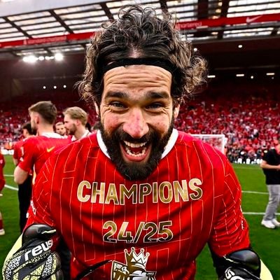 || YOU WILL NEVER WALK ALONE♥️ ||
Up the reds✊️🔴 @LFC