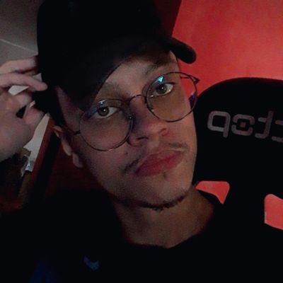 🎨 designer
|freelancer|
|Orçamentos em: lucassrwork@gmail.com|
|disponível para trabalhos, contato via DM|
💚 designer da @LoudggPE
🔴 Flamengo
🟢 Loud