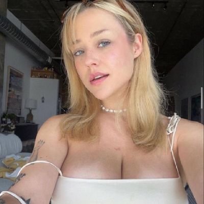 Availab22423847's profile picture. 
