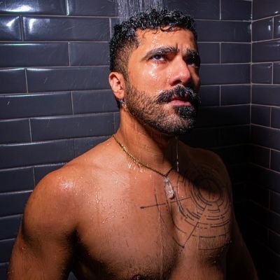 Acompanhante, Massoterapia e Dominação.
(11)98172-6873 ( Apenas profissional )