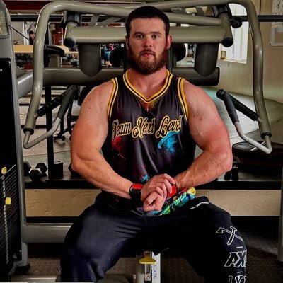 6’3 250lb | Size 14 feet | | Straight Alpha | cashapp Venmo https://t.co/TJtTdnycvO PayPal dm me for meal/training programs
