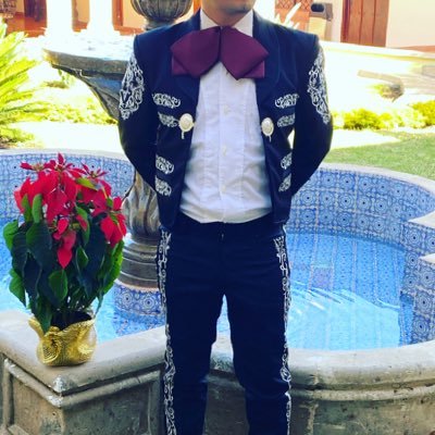 -LAGP- En este perfil existen opiniones que a nadie le importan.