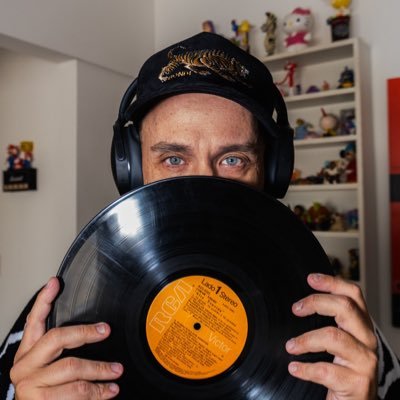 Todos los días de 10 a 12 en https://t.co/1EgCyCDymL
Escribo en @bhinfomedia y en @newsdigitales
Soy Dj, aunque a Pappo no le guste