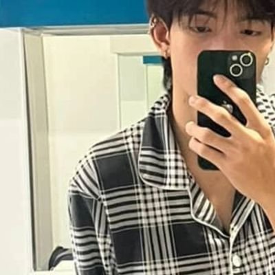 almonddd666's profile picture. 19/ 5'9