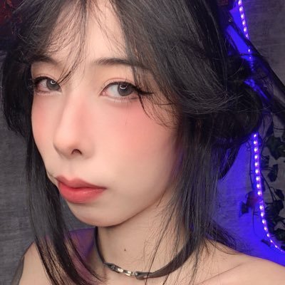 hi, I’m Yuna! • 🇯🇵 • ♡ IG: neekoyuna • can I be your Japanese girlfriend? 🩷