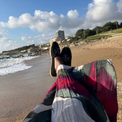 Dlapikin's profile picture. j’aime les spaces restreints pour le confort des participants. Ce n’est pas personnel, selon la démographique vous serez admis ou non. ❤️