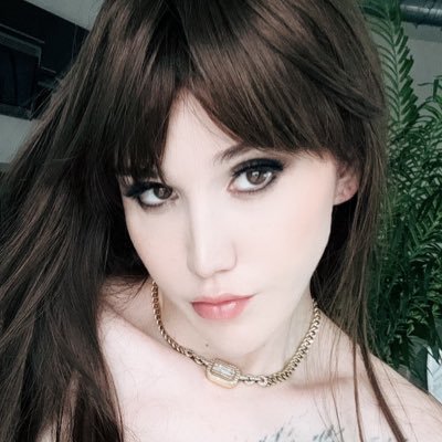 1st ever trans director for a major adult company @evilangelvideo // 10x award winning 👼🏻